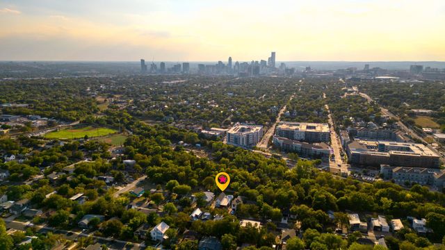 1612 Clifford Ave, Austin, TX 78702