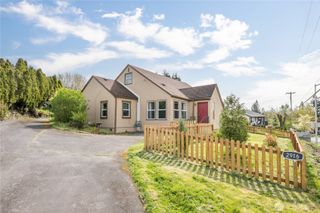 2916 Columbia Heights Road, Longview, WA 98632