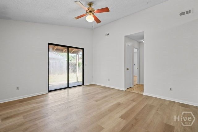 618 Scott Street, Hinesville, GA 31313