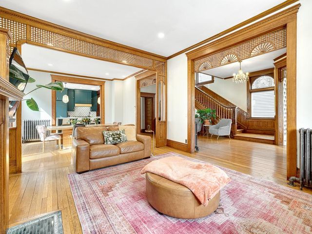 15 Crocus Place, Saint Paul, MN 55102