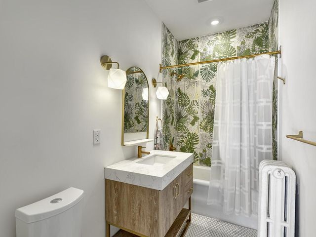 15 Crocus Place, Saint Paul, MN 55102