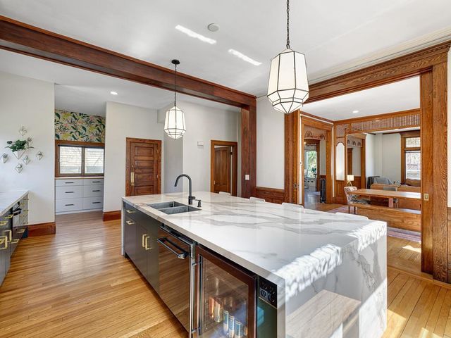 15 Crocus Place, Saint Paul, MN 55102