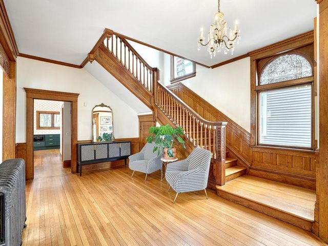 15 Crocus Place, Saint Paul, MN 55102