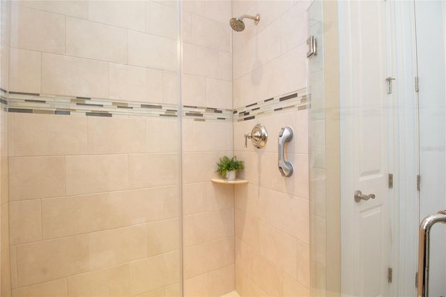 3917 W SAN LUIS STREET, Tampa, FL 33629