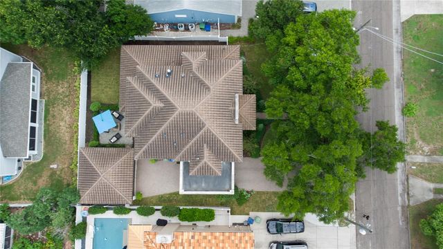 3917 W SAN LUIS STREET, Tampa, FL 33629