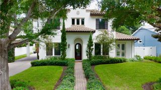 3917 W SAN LUIS STREET, Tampa, FL 33629