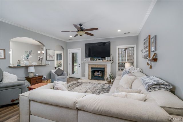 12414 Cherokee Trail, Northport, AL 35475