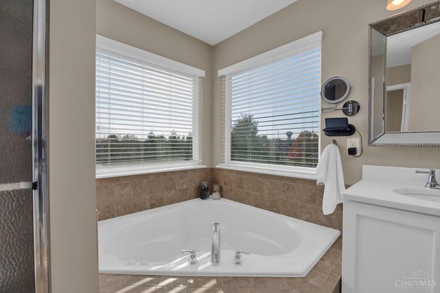 6587 Graybirch Knoll, Liberty Twp, OH 45011