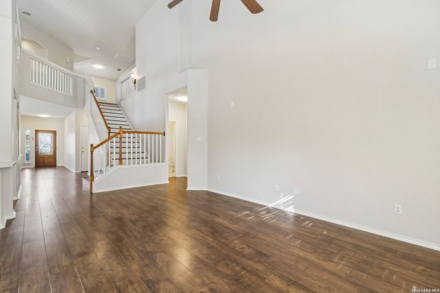 21110 Villa Valencia, San Antonio, TX 78258