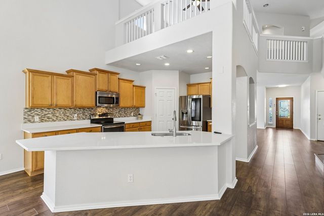 21110 Villa Valencia, San Antonio, TX 78258