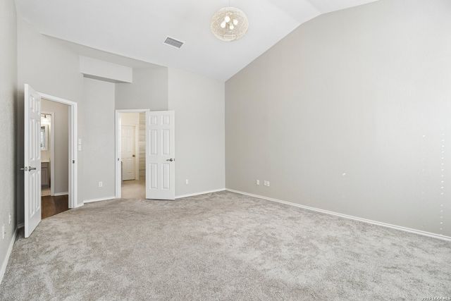 21110 Villa Valencia, San Antonio, TX 78258