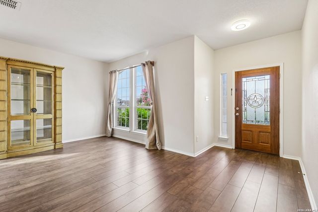 21110 Villa Valencia, San Antonio, TX 78258