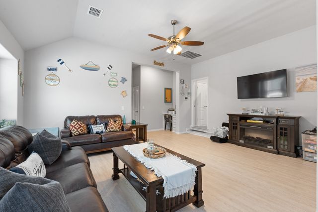 505 Livia Street, Burleson, TX 76028