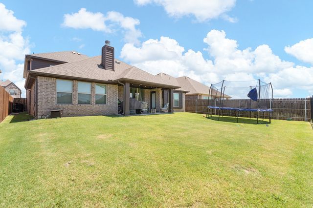 505 Livia Street, Burleson, TX 76028