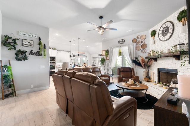 505 Livia Street, Burleson, TX 76028