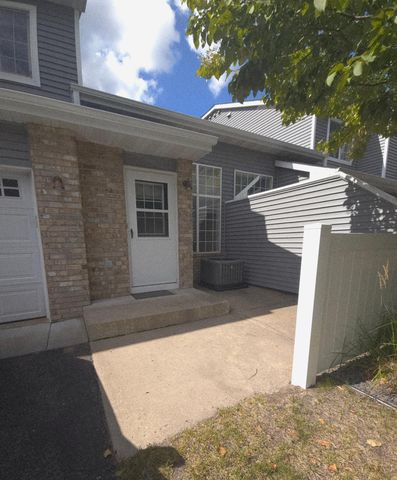 8795 Hastings Circle NE, Blaine, MN 55449