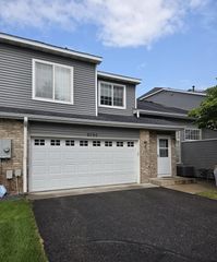 8795 Hastings Circle NE, Blaine, MN 55449