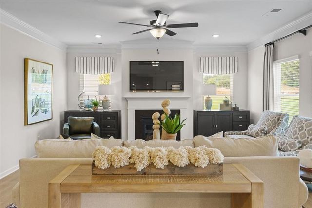 806 Haven Springs Trace, Douglasville, GA 30134