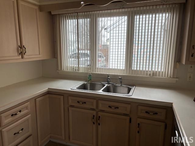 1230 W Euclid Avenue, Marion, IN 46952