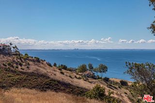 22077 Carbon Mesa Road, Malibu, CA 90265