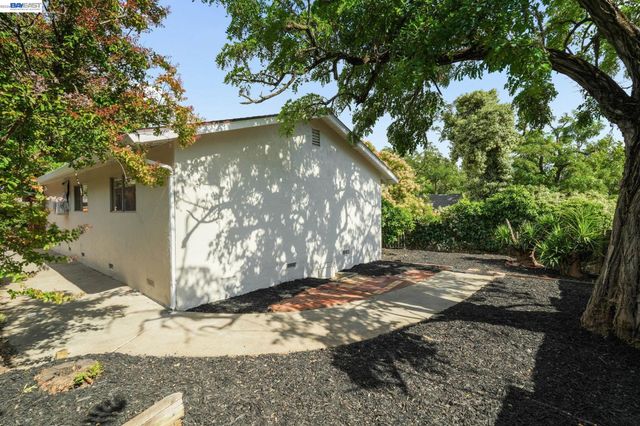 116 Terra Ln, Pacheco, CA 94553