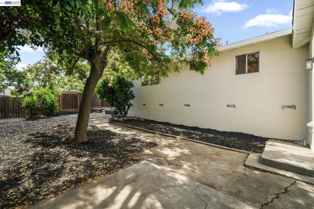 116 Terra Ln, Pacheco, CA 94553