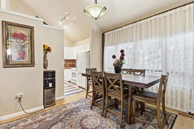 2240 Boyer Dr, Carmichael, CA 95608