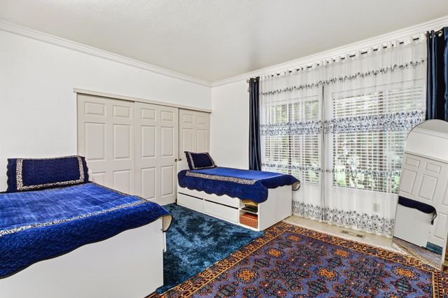 2240 Boyer Dr, Carmichael, CA 95608