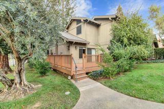 2240 Boyer Dr, Carmichael, CA 95608