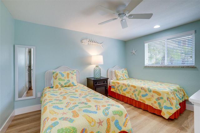 3009 AVENUE E A, Bradenton Beach, FL 34217