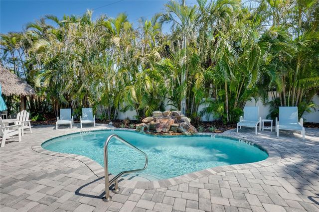 3009 AVENUE E A, Bradenton Beach, FL 34217