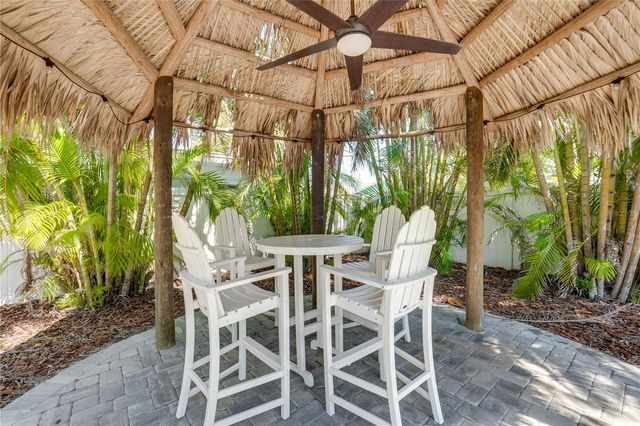 3009 AVENUE E A, Bradenton Beach, FL 34217