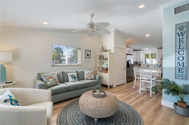 3009 AVENUE E A, Bradenton Beach, FL 34217