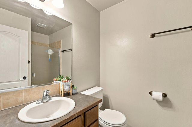 1708 E Houghton Ct, Spokane, WA 99217