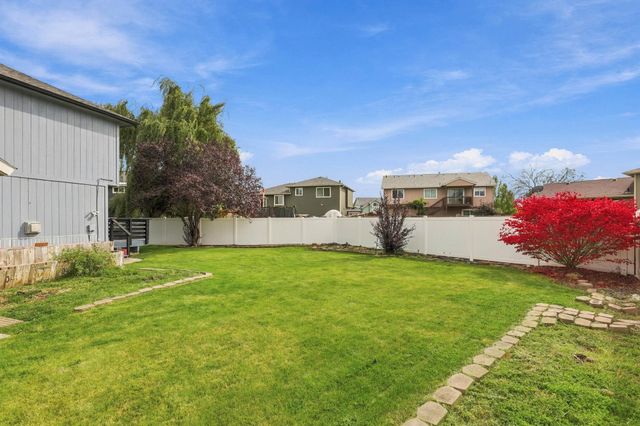 1708 E Houghton Ct, Spokane, WA 99217