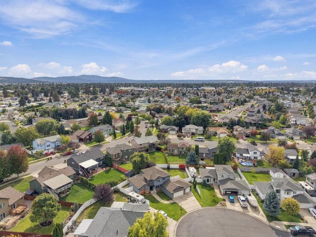 1708 E Houghton Ct, Spokane, WA 99217