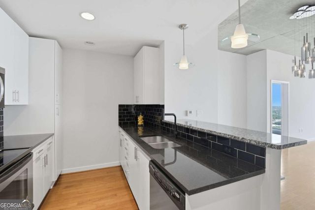 860 Peachtree Street NE 2314, Atlanta, GA 30308