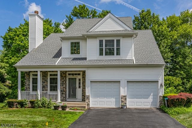 7 Harvard Cir, Montgomery Twp., NJ 08540