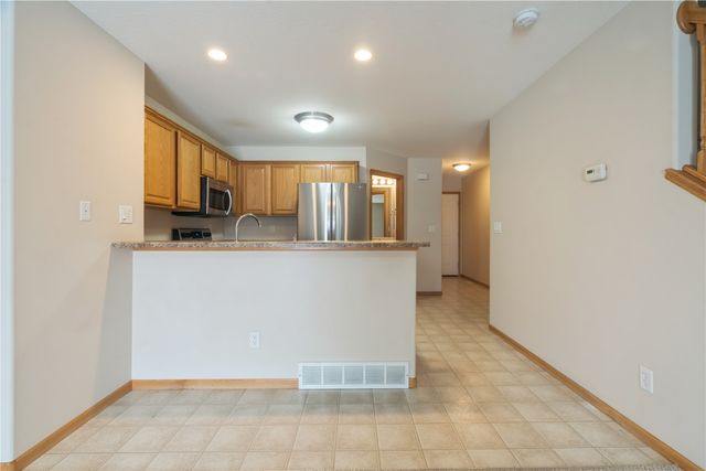 2124 49th Street, Marion, IA 52302