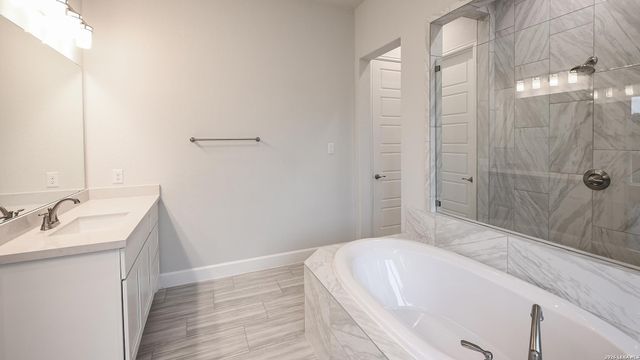 3645 Agarita Pass, Bulverde, TX 78163