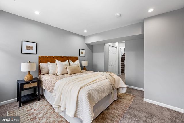 1927 BANK ST, Baltimore, MD 21231