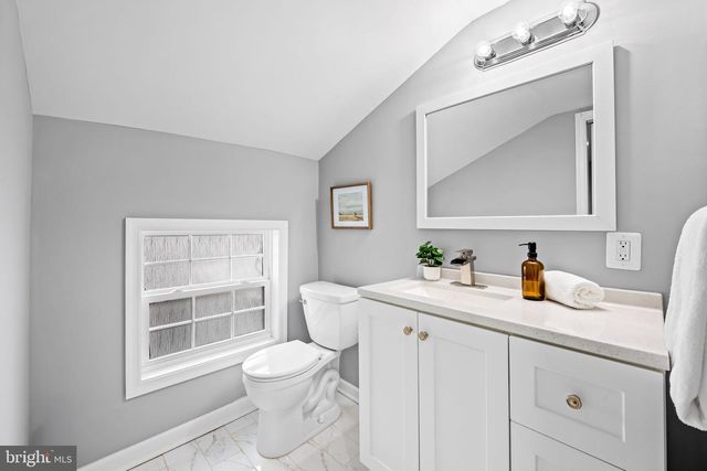 1927 BANK ST, Baltimore, MD 21231