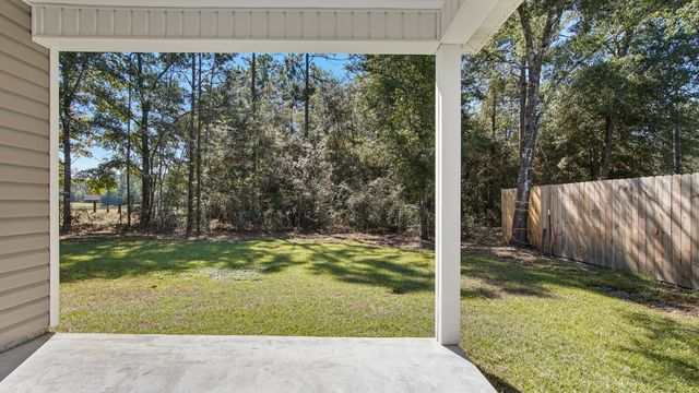 1249 Martin Road, Defuniak Springs, FL 32433