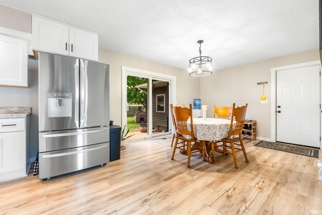 18098 Sunny Lane, Goshen, IN 46526