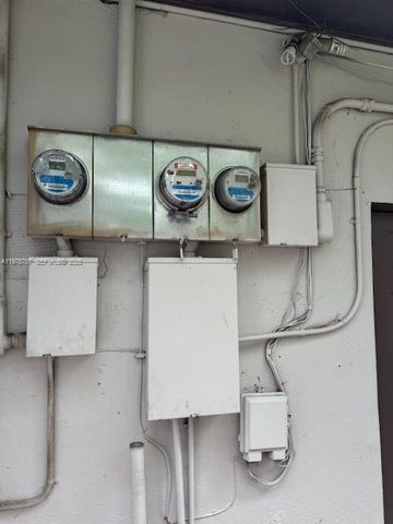 2784 SW 14th St, Fort Lauderdale, FL 33312