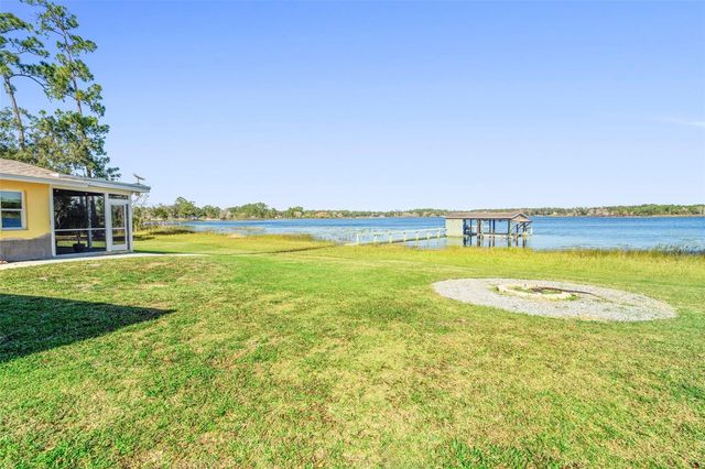 811 BILLSBOROUGH ROAD, Geneva, FL 32732