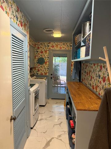 1650 Azteca Drive, Fort Worth, TX 76112