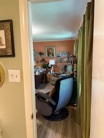 1650 Azteca Drive, Fort Worth, TX 76112