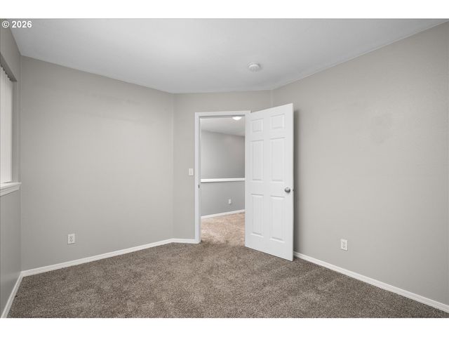 2318 Nw ROSEBURG Ter, Beaverton, OR 97006