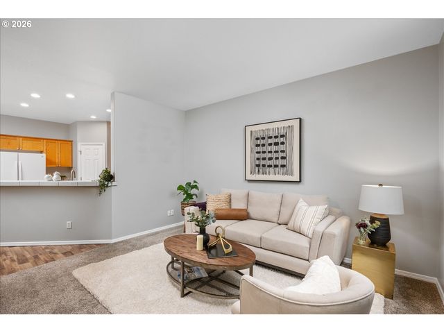 2318 Nw ROSEBURG Ter, Beaverton, OR 97006